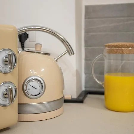 Apartment Garibaldi 149 - Wide Two Bedrooms Flat - Italywego