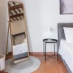 Apartman Garibaldi 149 - Wide Two Bedrooms Flat - Italywego *