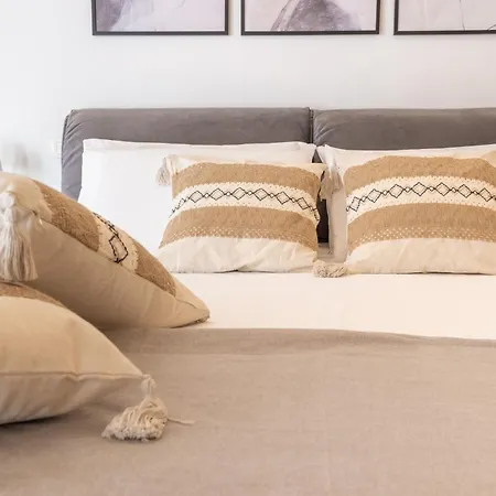 Garibaldi 149 - Wide Two Bedrooms Flat - Italywego Lejlighed