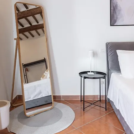 Διαμέρισμα Garibaldi 149 - Wide Two Bedrooms Flat - Italywego *